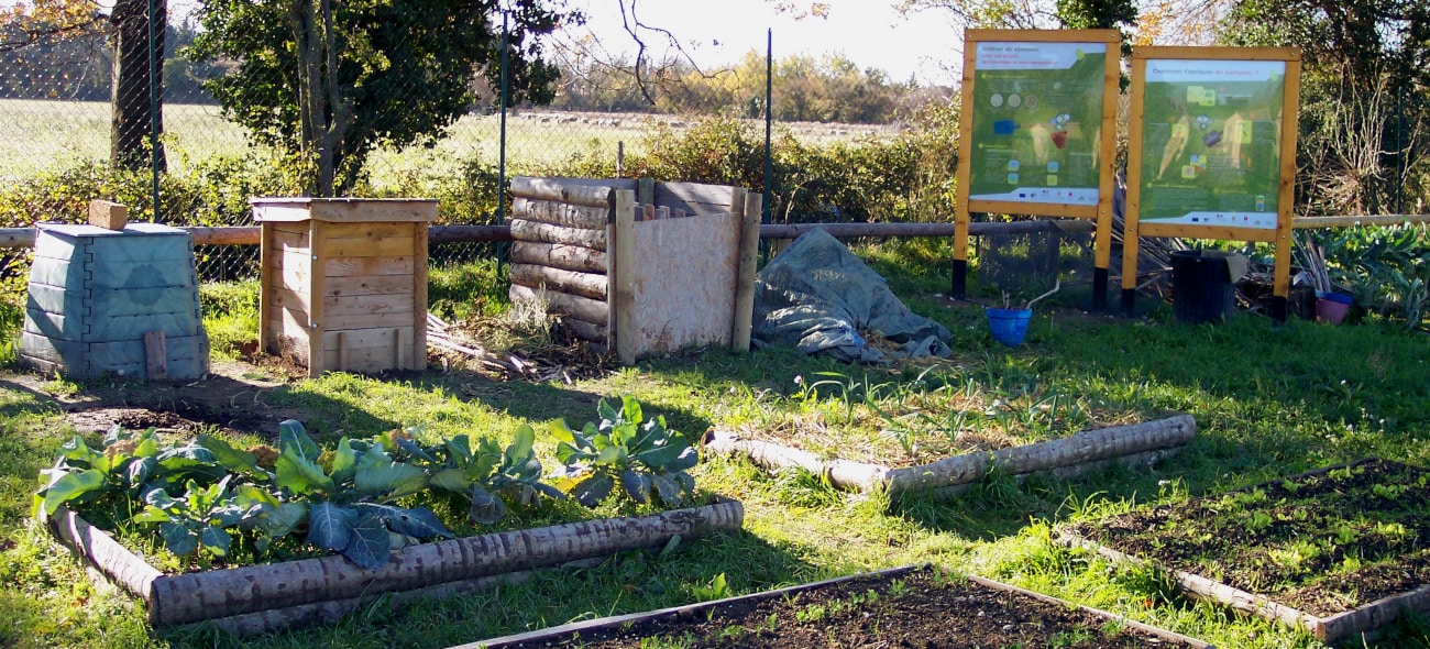 Developing educational tools on composting